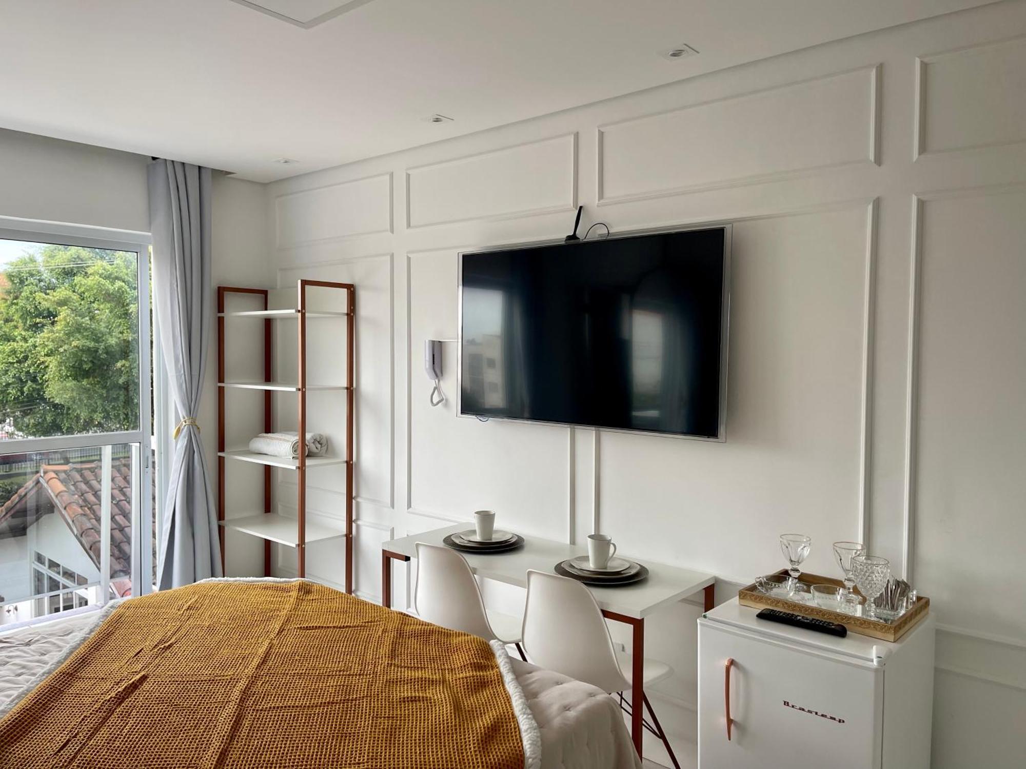 23- Studio Luxo Perfeito Курітіба Екстер'єр фото