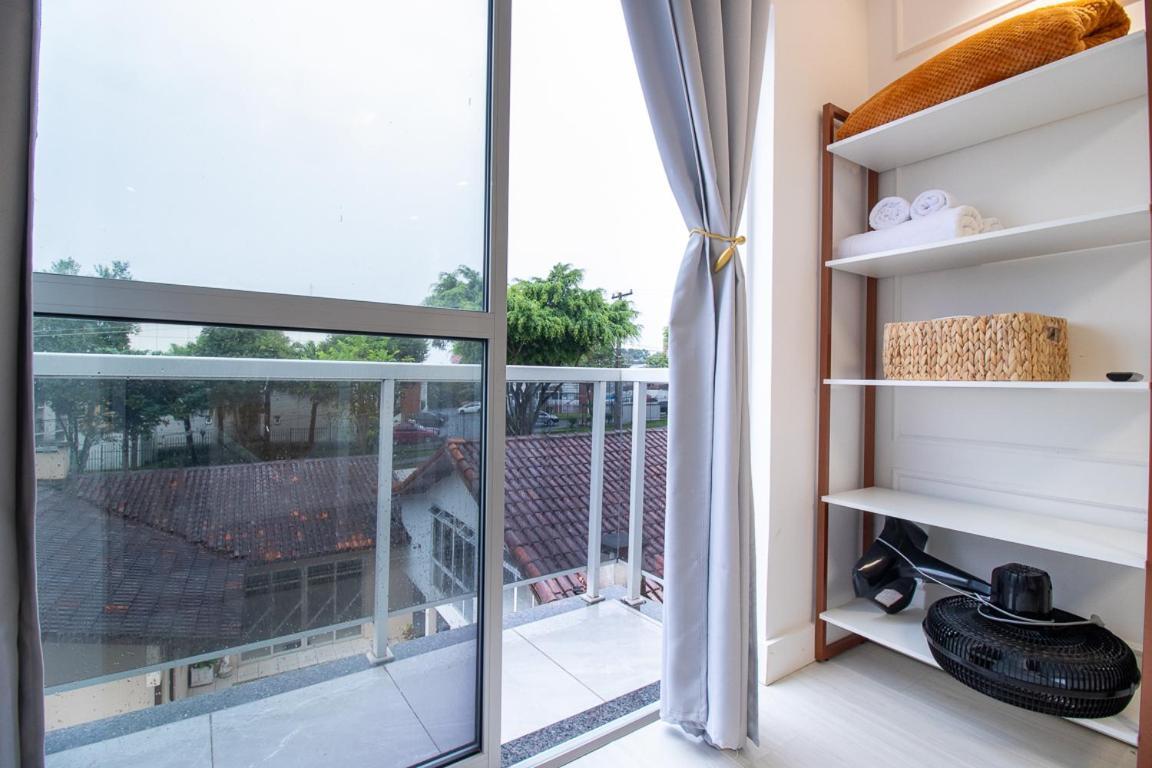 23- Studio Luxo Perfeito Курітіба Екстер'єр фото
